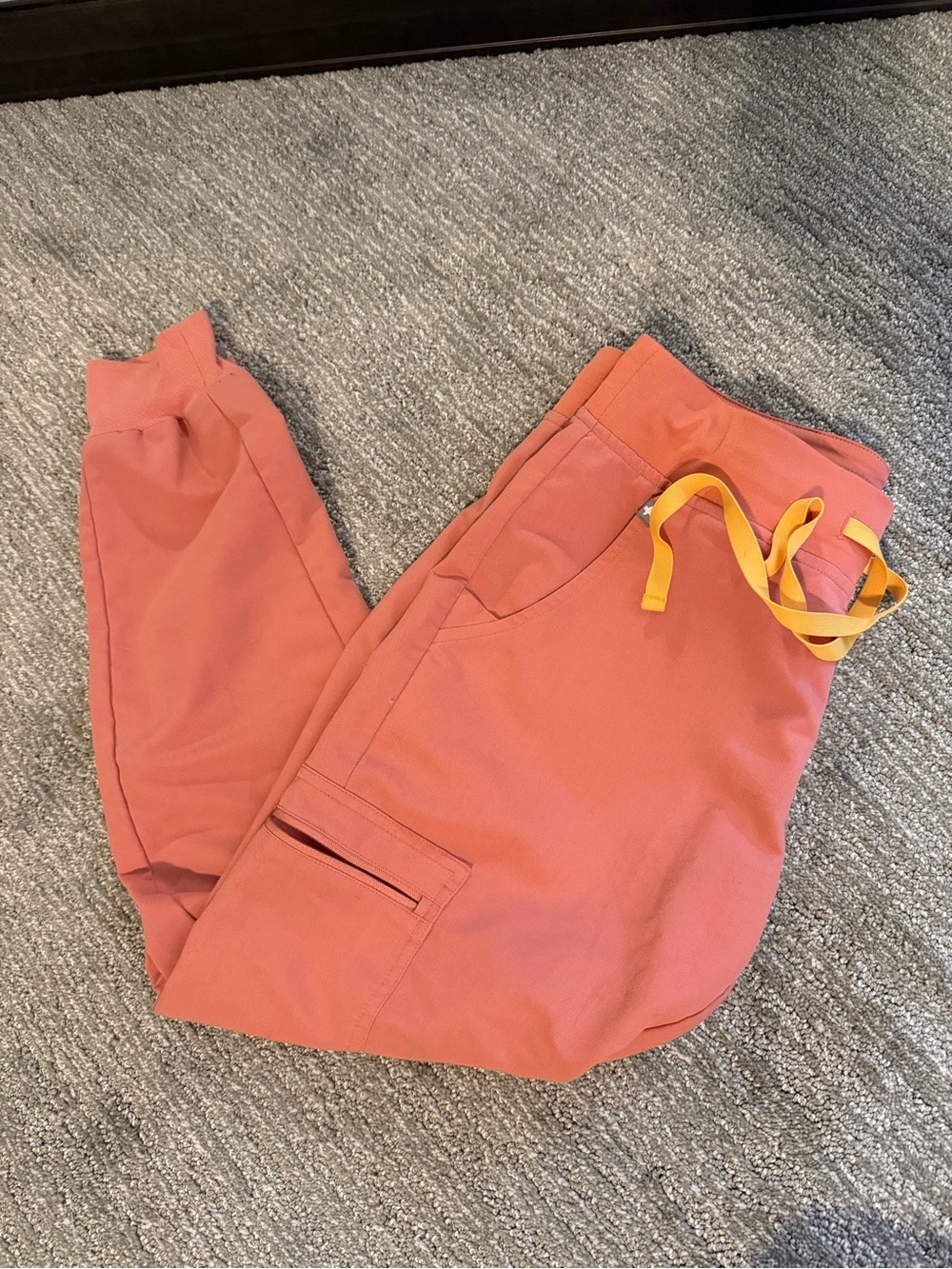Small figs joggers women’s
